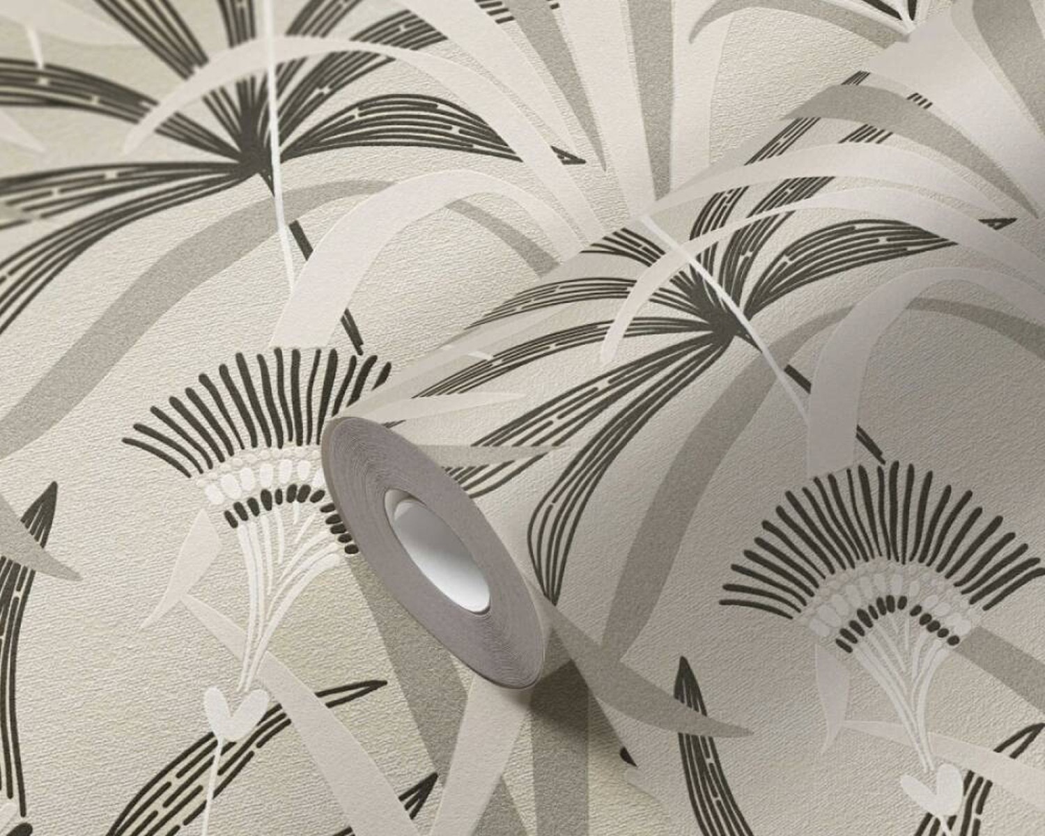 FRENCH AFFAIR - Image 4